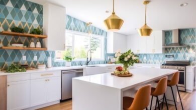 Kitchen Wallpaper Ideas to Add Personality and Warmth to Your Cooking Space