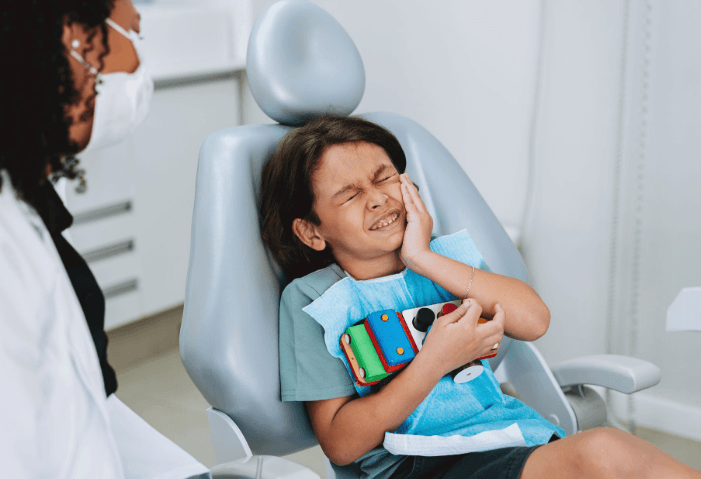 4 Ways Family Dentists Protect Cosmetic Work During Sports Seasons